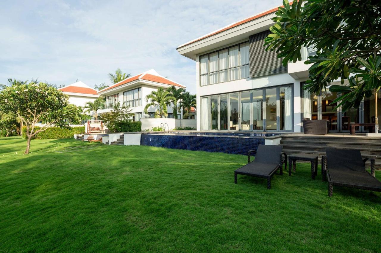 Luxury Pool Villa Close To The Private Beach Da Nang Exterior photo